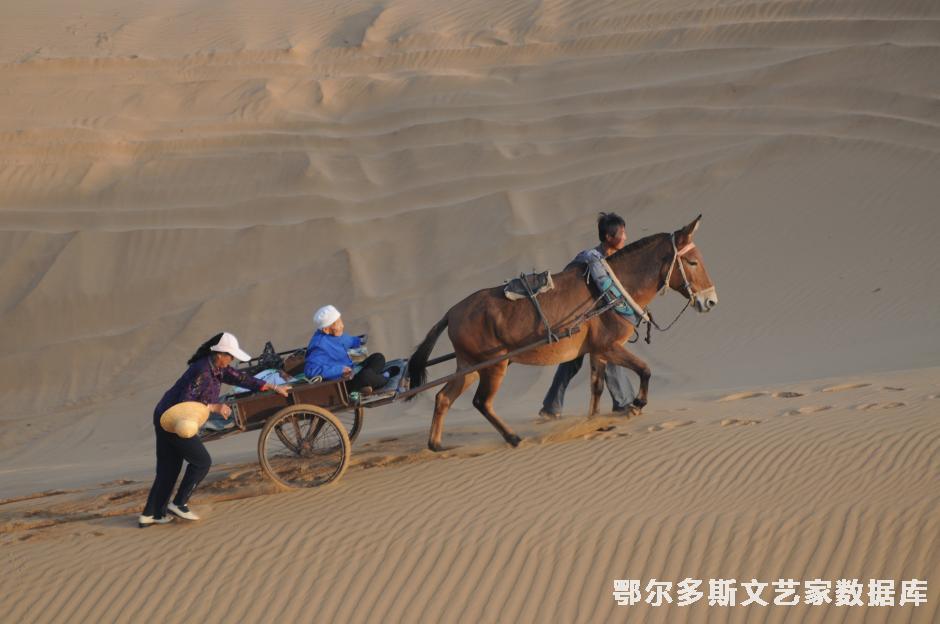 路慢慢（2009年荣获虹地数码杯摄影月赛三等奖）