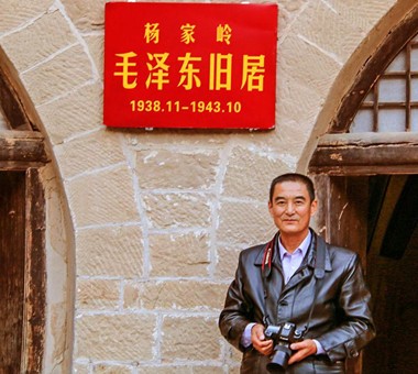 靳晓荣