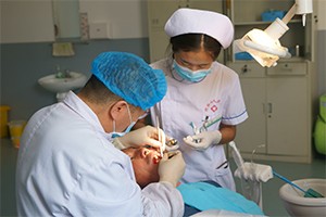 关爱牙齿