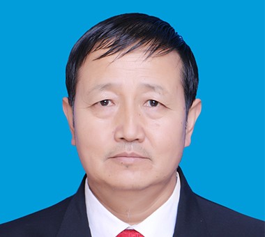 敖特更巴亚尔
