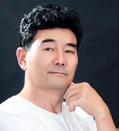 吴·森布尔