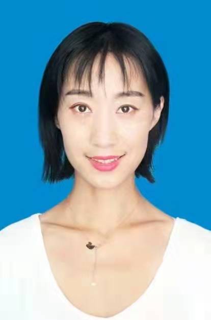 王红红 
