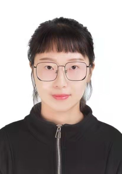 张潇镭