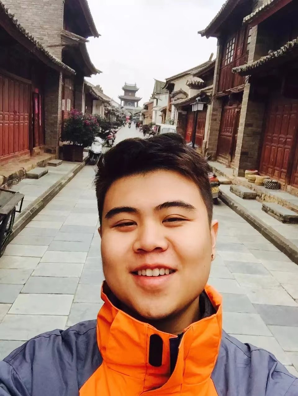 陆昊天