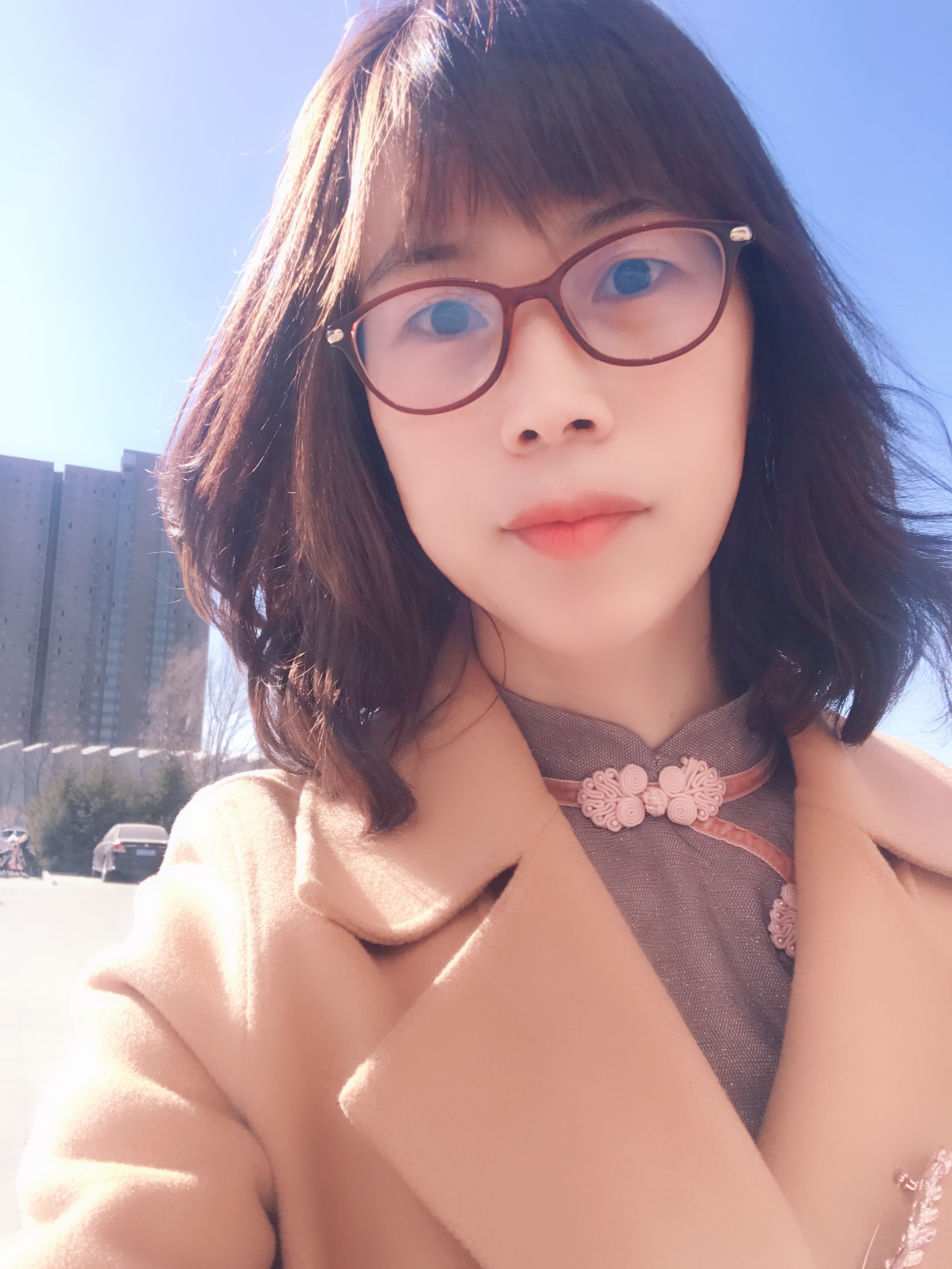 王丽霞