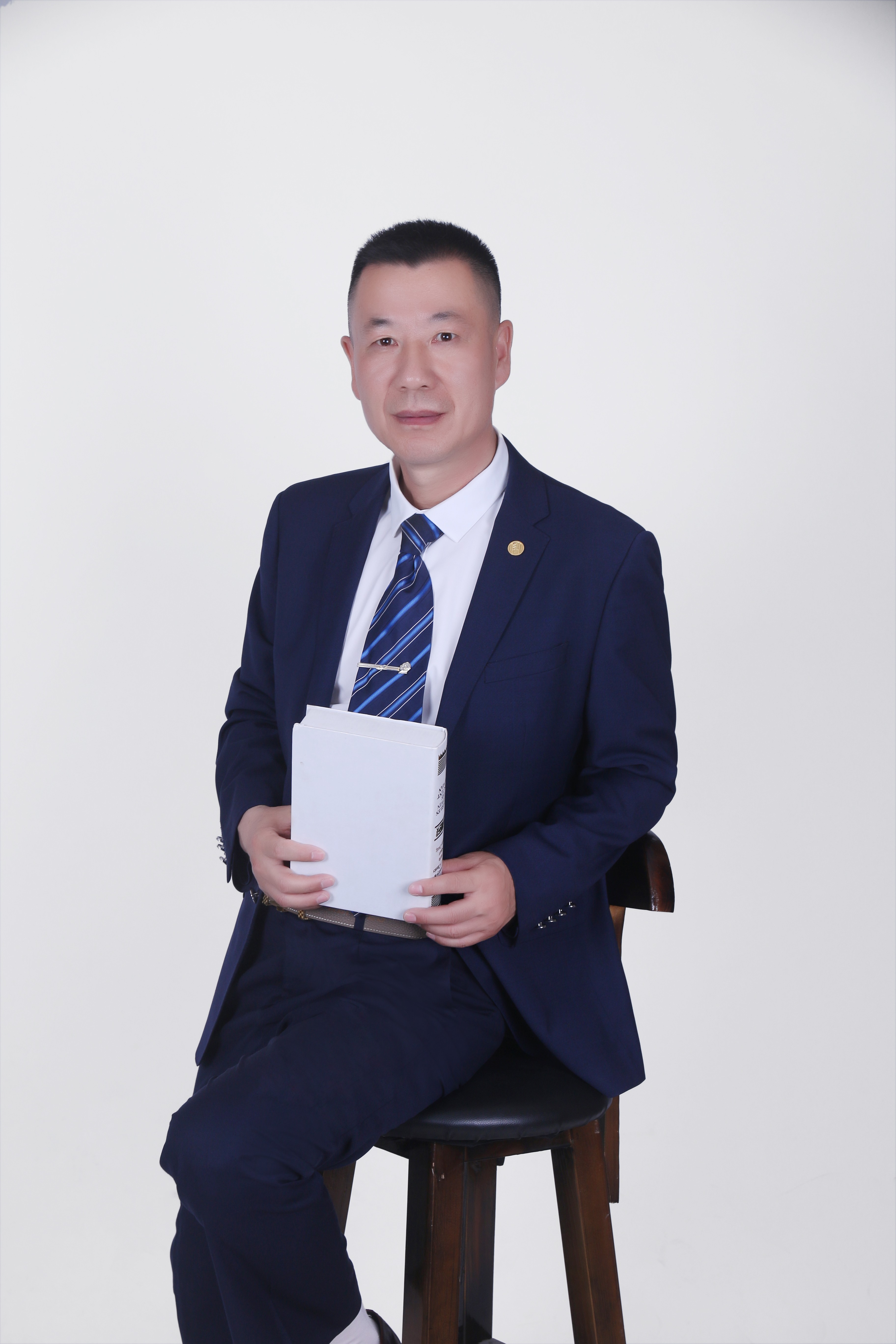 魏劲虹