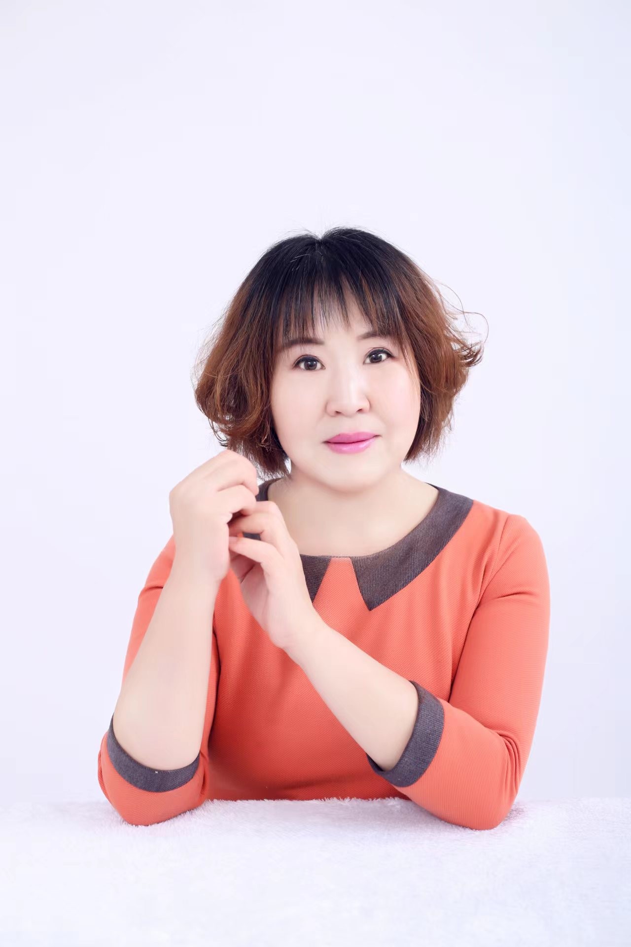 张彩霞