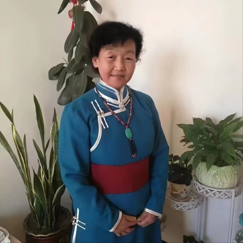 陶格陶格日乐