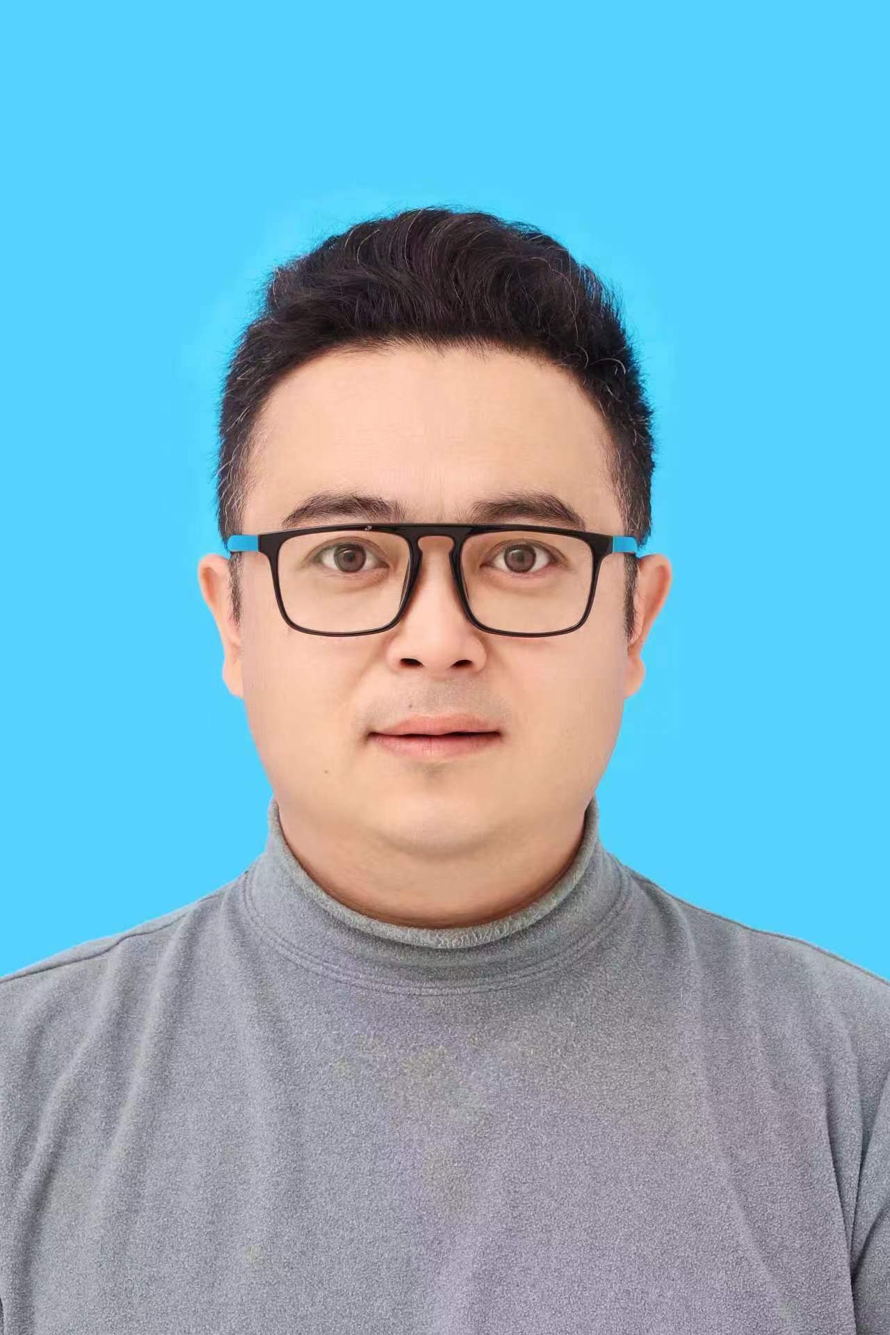 张强