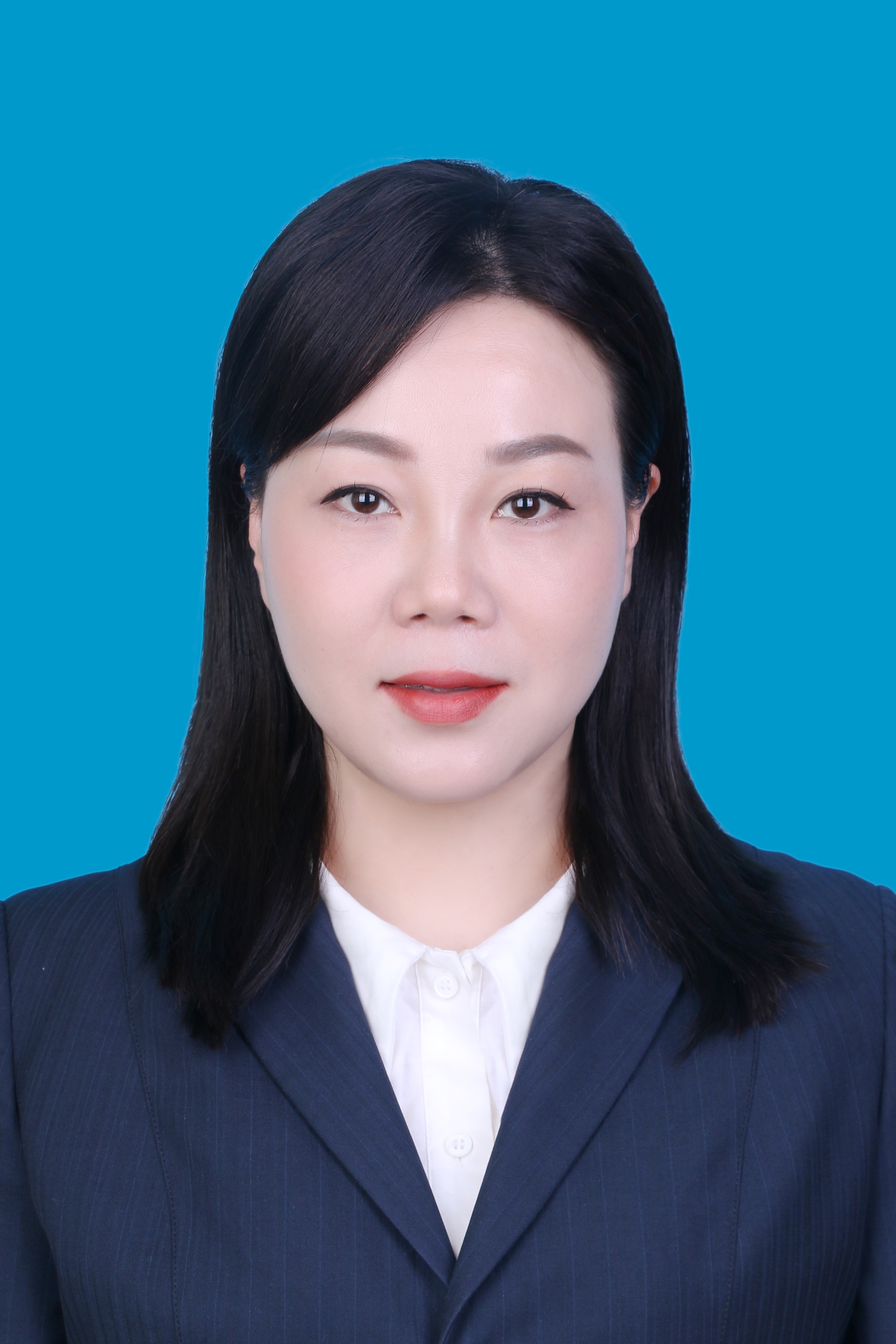 余雯