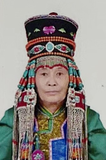 色登其木格