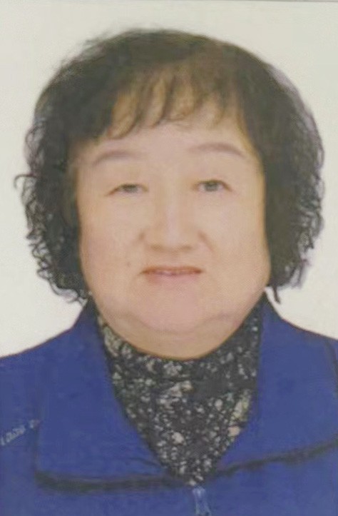 阿拉腾其其格