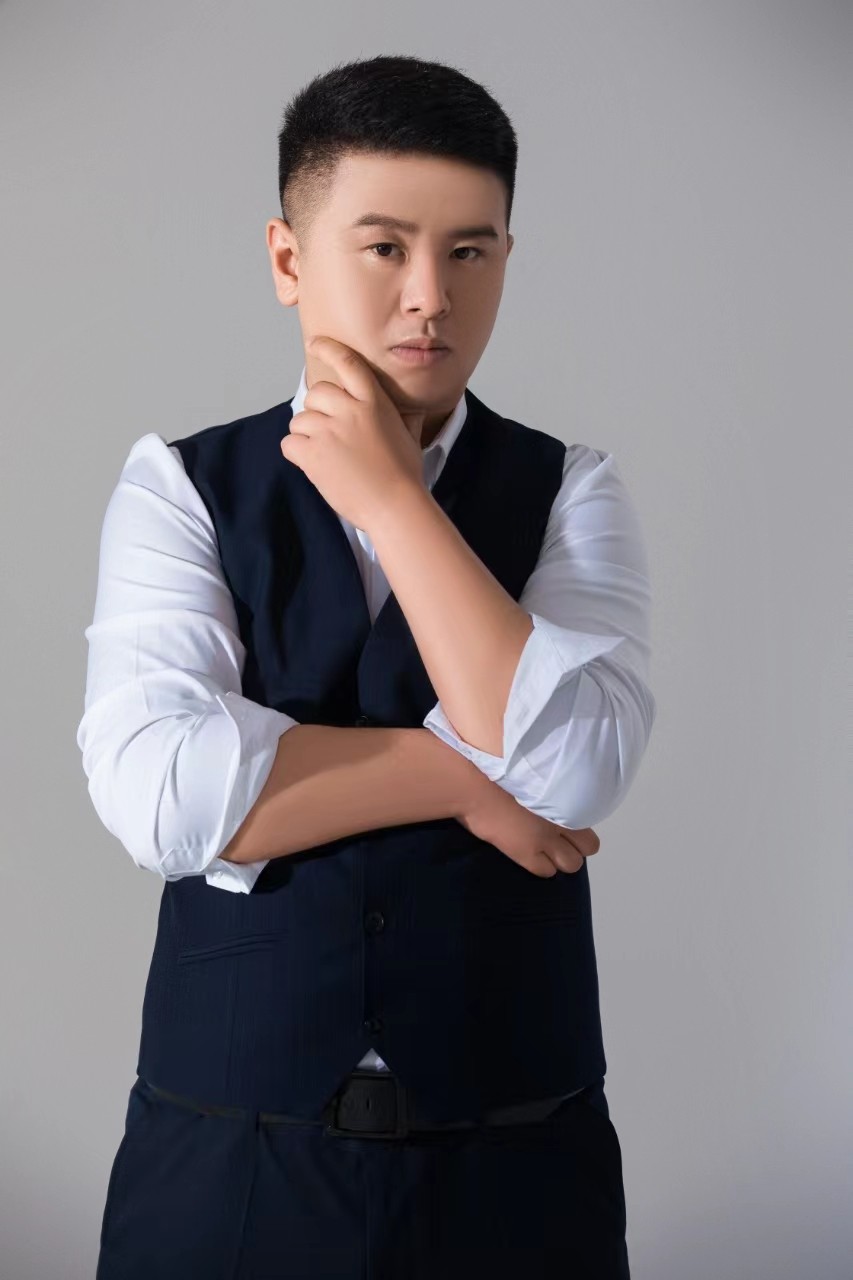 刘洋