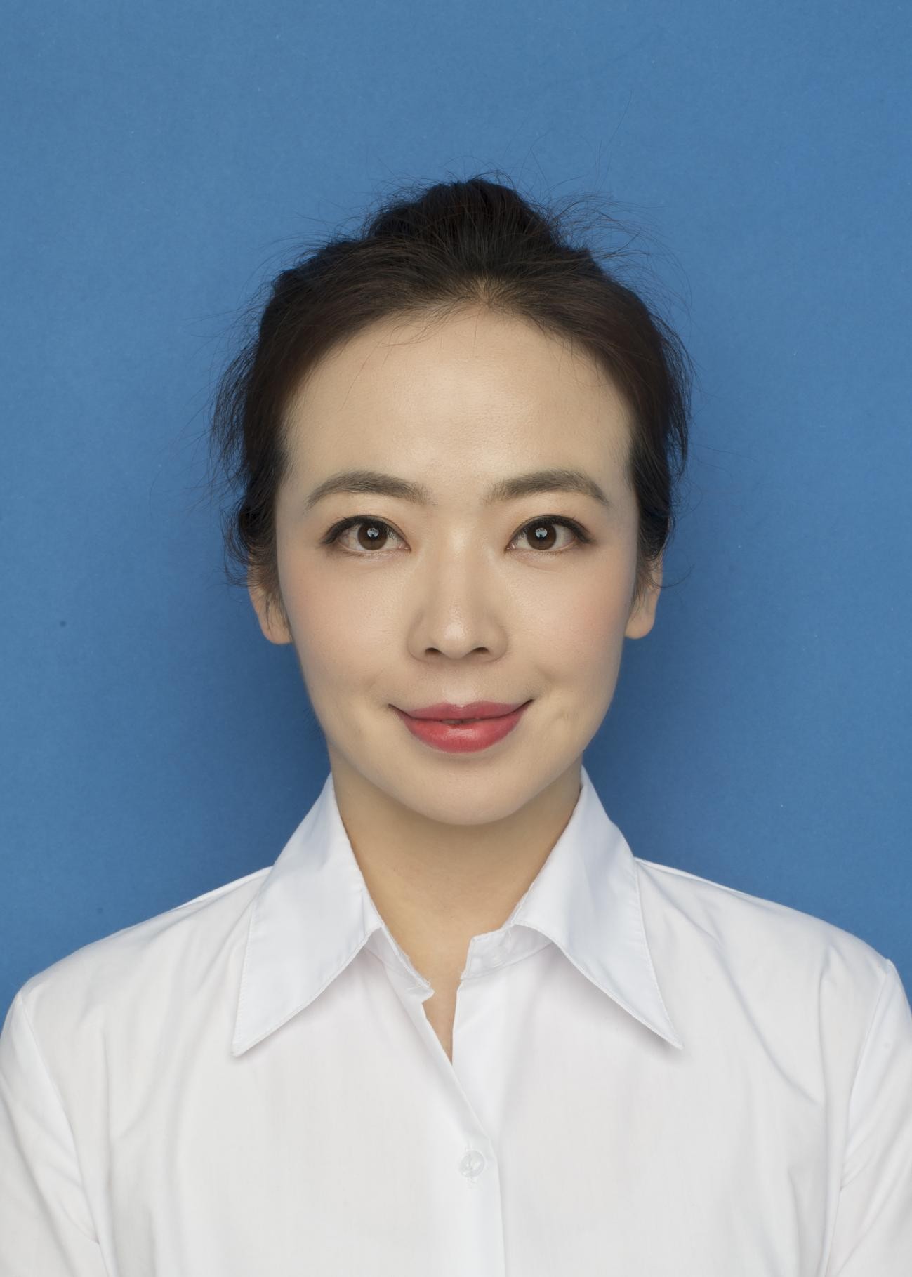 吕婷