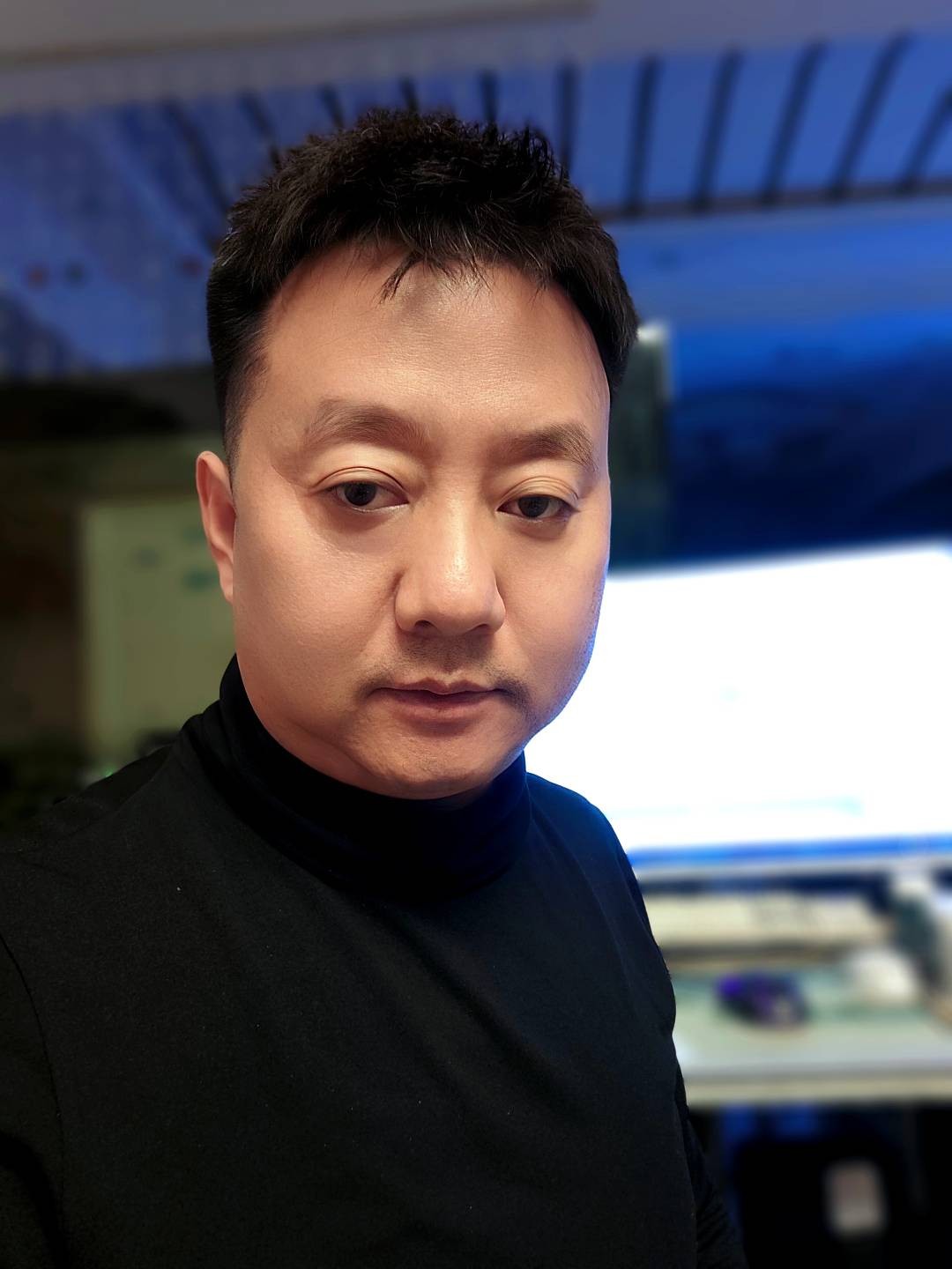 赵利