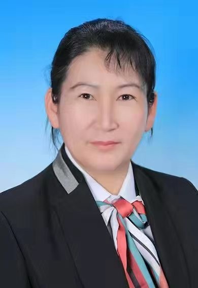 额日克其其格